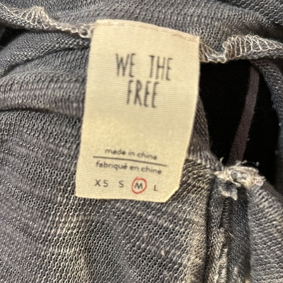 Free People “We the Free” Love Lane Tee Size M - Picture 9 of 12